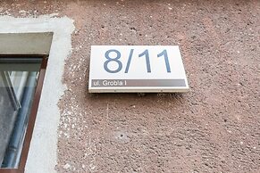 Apartments Old Town Grobla I by Renters