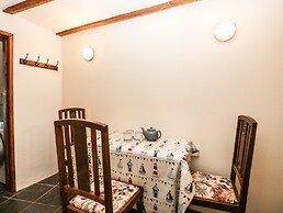 1 Old Thatch