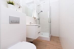 Apartments Gdynia Abrahama by Renters