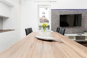 Apartments Gdansk Walowa by Renters