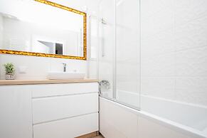 Apartments Gdansk Walowa by Renters