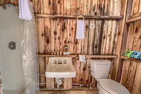 Hondo's River Haus Rr 1300 4 Bedroom Home by RedAwning