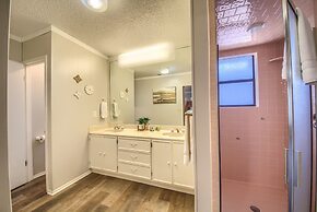 Hondo's River Haus Rr 1300 4 Bedroom Home by RedAwning