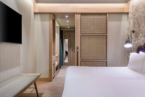 Querencia de Sevilla Autograph Collection