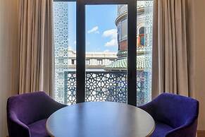 Querencia de Sevilla Autograph Collection