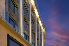 Querencia de Sevilla Autograph Collection