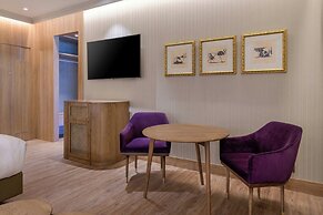 Querencia de Sevilla Autograph Collection