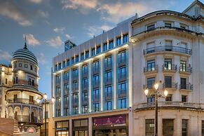 Querencia de Sevilla Autograph Collection