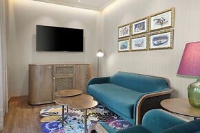 Querencia de Sevilla Autograph Collection