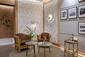 Querencia de Sevilla Autograph Collection