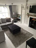 Impeccable 1-bed Apartment in the Heart of Hexham