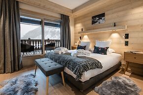 Manali Lodge  by Alpine Resorts