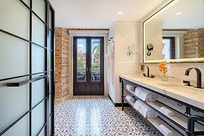 Hotel La Compania, in the Unbound Collection by Hyatt