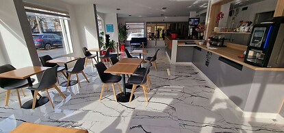 Kyriad Direct Arpajon