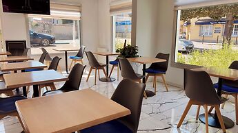 Kyriad Direct Arpajon