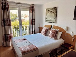 Kyriad Direct Arpajon