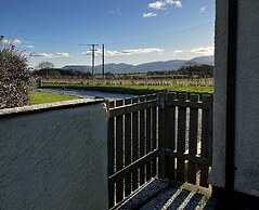 3 Bed Detached Cottage Log Burner, Mountain Views