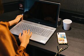 mizuka Business Canalcity Hakata mae