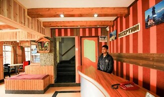 Goroomgo Broadway Annexe Darjeeling