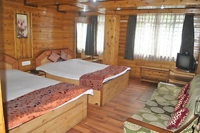 Goroomgo Broadway Annexe Darjeeling