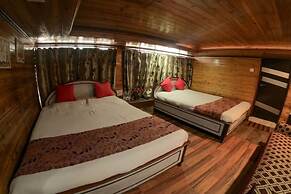 Goroomgo Broadway Annexe Darjeeling