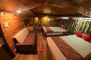 Goroomgo Broadway Annexe Darjeeling