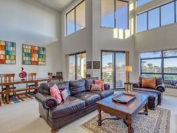 Spinnakers Reach 704