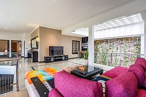 Anedda Mutiara Villa