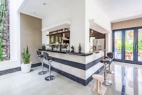 Anedda Mutiara Villa