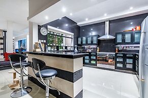 Anedda Mutiara Villa