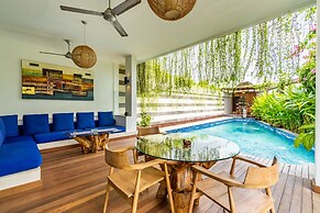 Anedda Mutiara Villa