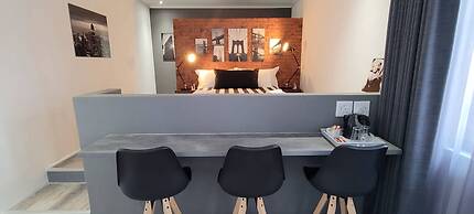 Rox and Sea Country Lodge