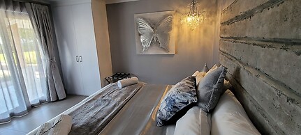 Rox and Sea Country Lodge