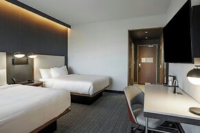 Courtyard by Marriott Indianapolis Fishers