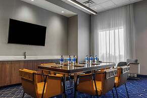 Courtyard by Marriott Indianapolis Fishers