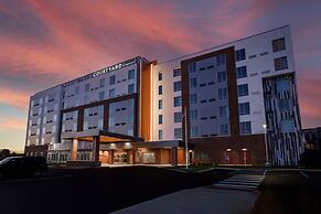 Courtyard by Marriott Indianapolis Fishers