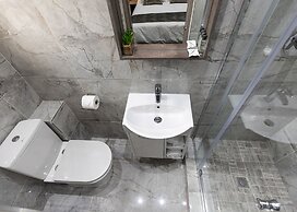 Luxe Suites Boutique Hotel