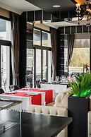 Royal Palace Hotel
