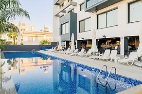 Royal Palace Hotel