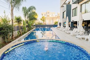 Royal Palace Hotel