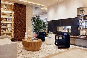 Senna House Hotel Scottsdale, Curio Collection by Hilton
