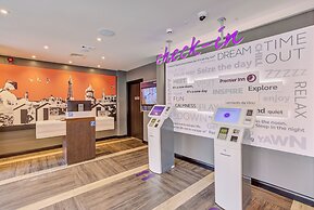 Premier Inn Portsmouth Dockyard