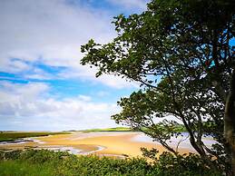 The Lazy Llama Shepherd Hut Campview Farm Stay