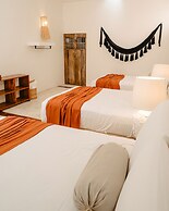 Awesome jungle villa with pool La Veleta