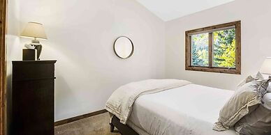 Timberfalls 1005 3 Bedroom Condo by RedAwning