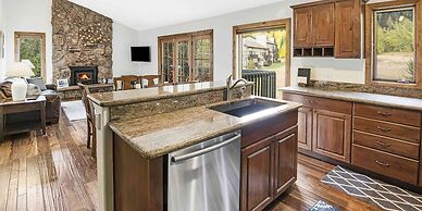 Timberfalls 1005 3 Bedroom Condo by RedAwning