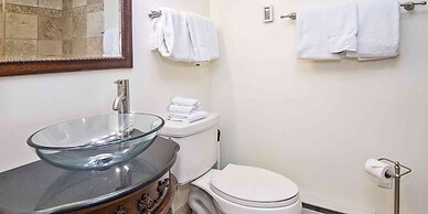 Timberfalls 1005 3 Bedroom Condo by RedAwning