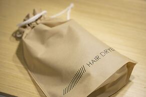 Croissant Hotel Guri by AanK