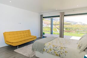 1Br House - Garden & Jacuzzi- Calheta