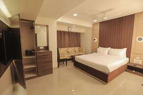 Hotel Naaz Executive Near T2 Airport